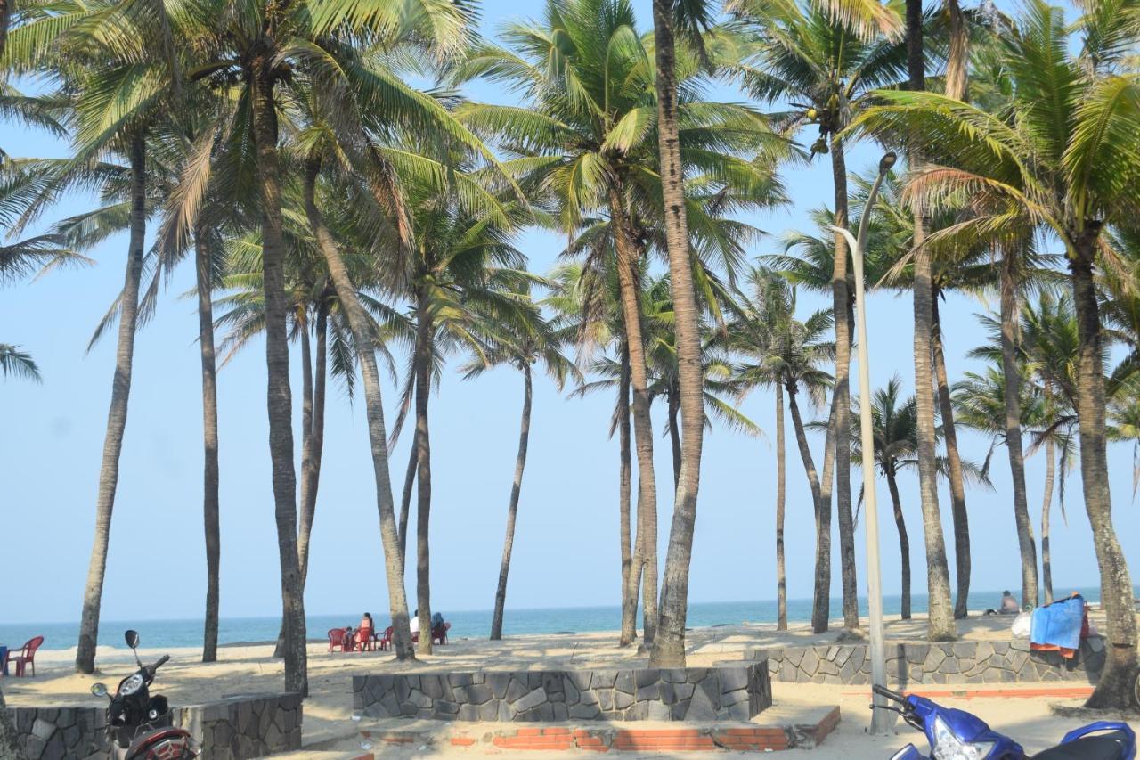 Cua Dai Beach Hotel View Beach & River An Luong المظهر الخارجي الصورة