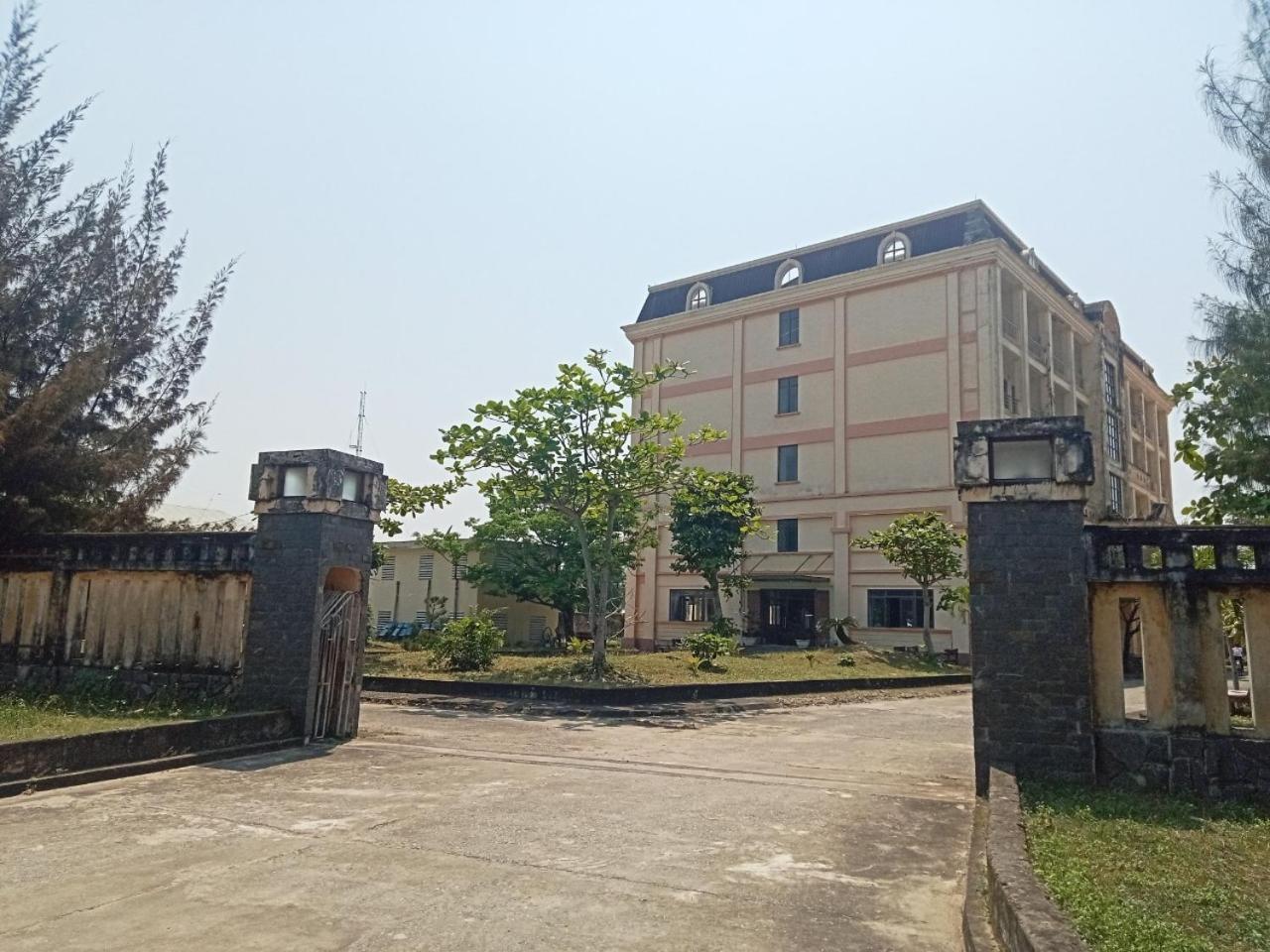 Cua Dai Beach Hotel View Beach & River An Luong المظهر الخارجي الصورة